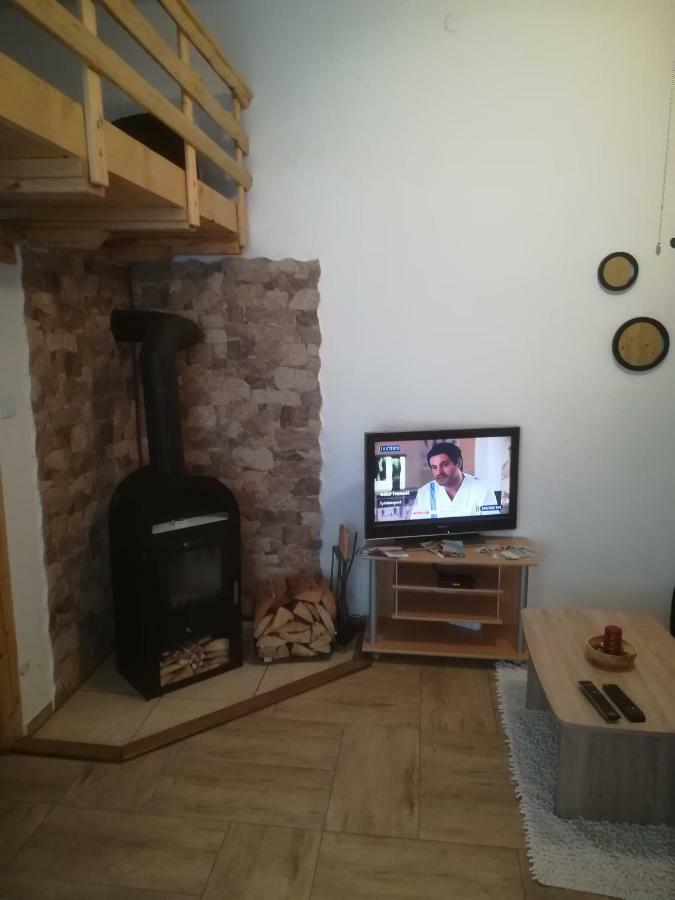 Apartman Pod Vezi I Česká Kamenice Eksteriør bilde